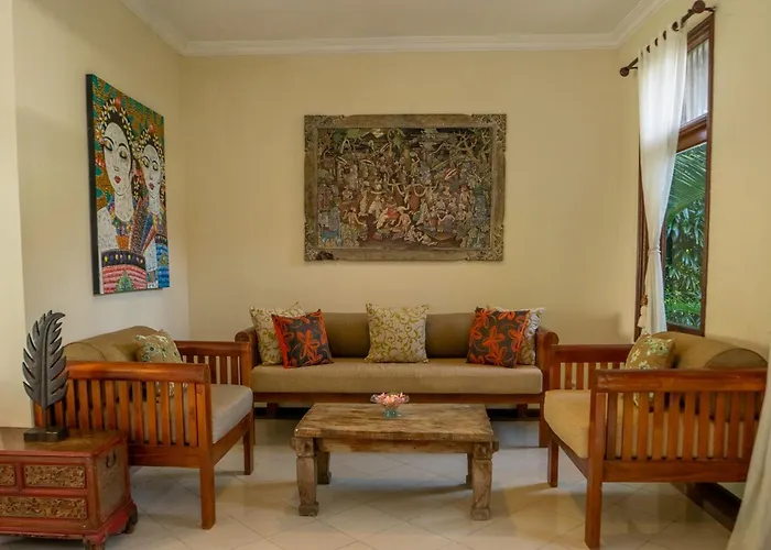 Atres Griya 5 Private Bedroom * Kuta (Bali)
