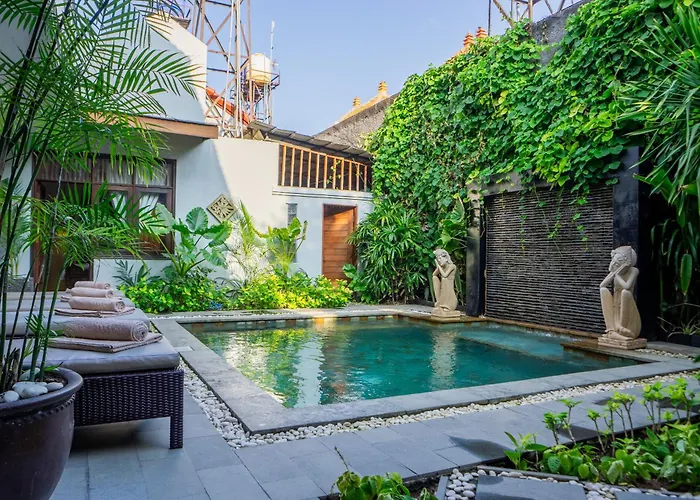 Villa Atres Griya 5 Private Bedroom Kuta (Bali)