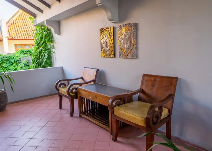 Atres Griya 5 Private Bedroom Kuta (Bali)