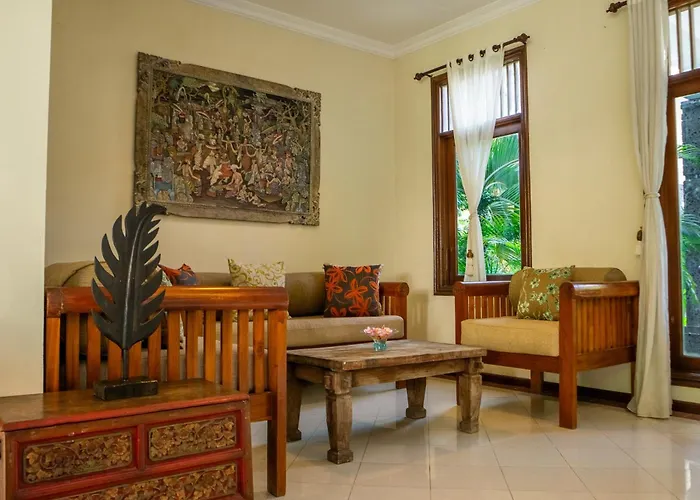 Atres Griya 5 Private Bedroom Villa