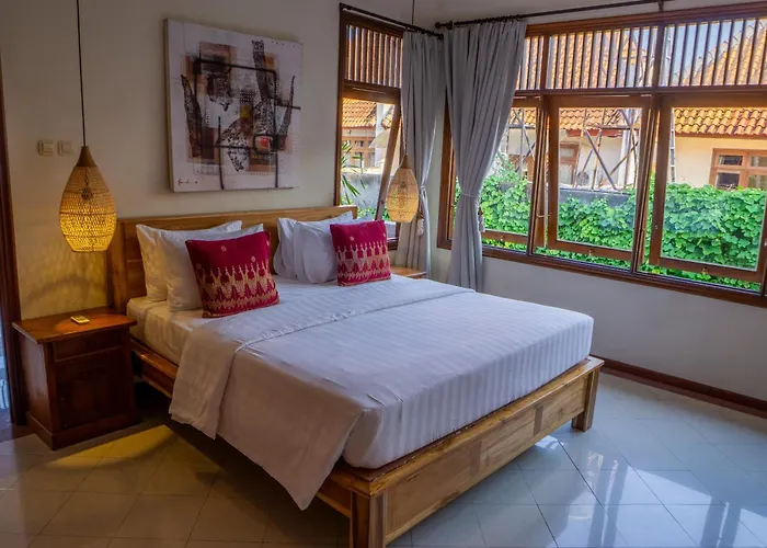 Villa Atres Griya 5 Private Bedroom Kuta (Bali)